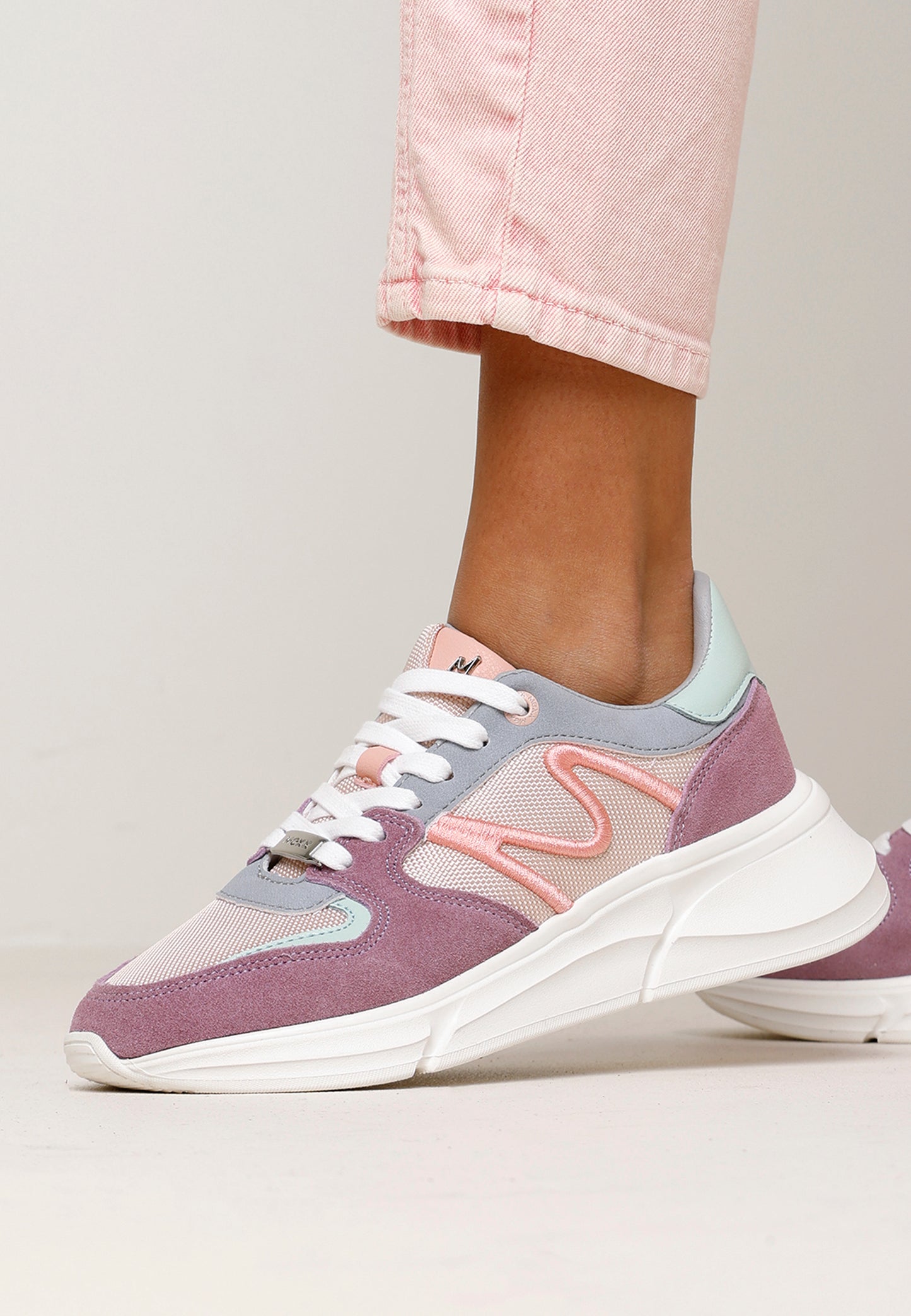 Sneaker Khira