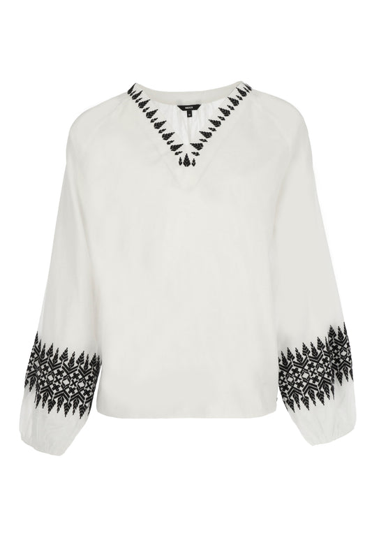 Long-sleeved blouse with embroidery