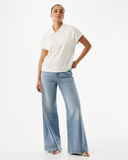 Γυναικεία polo μπλούζα με διακοσμητικό κέντημα