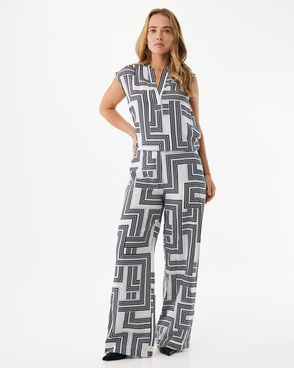 Αμάνικη μπλούζα με γεωμετρικό σχέδιο