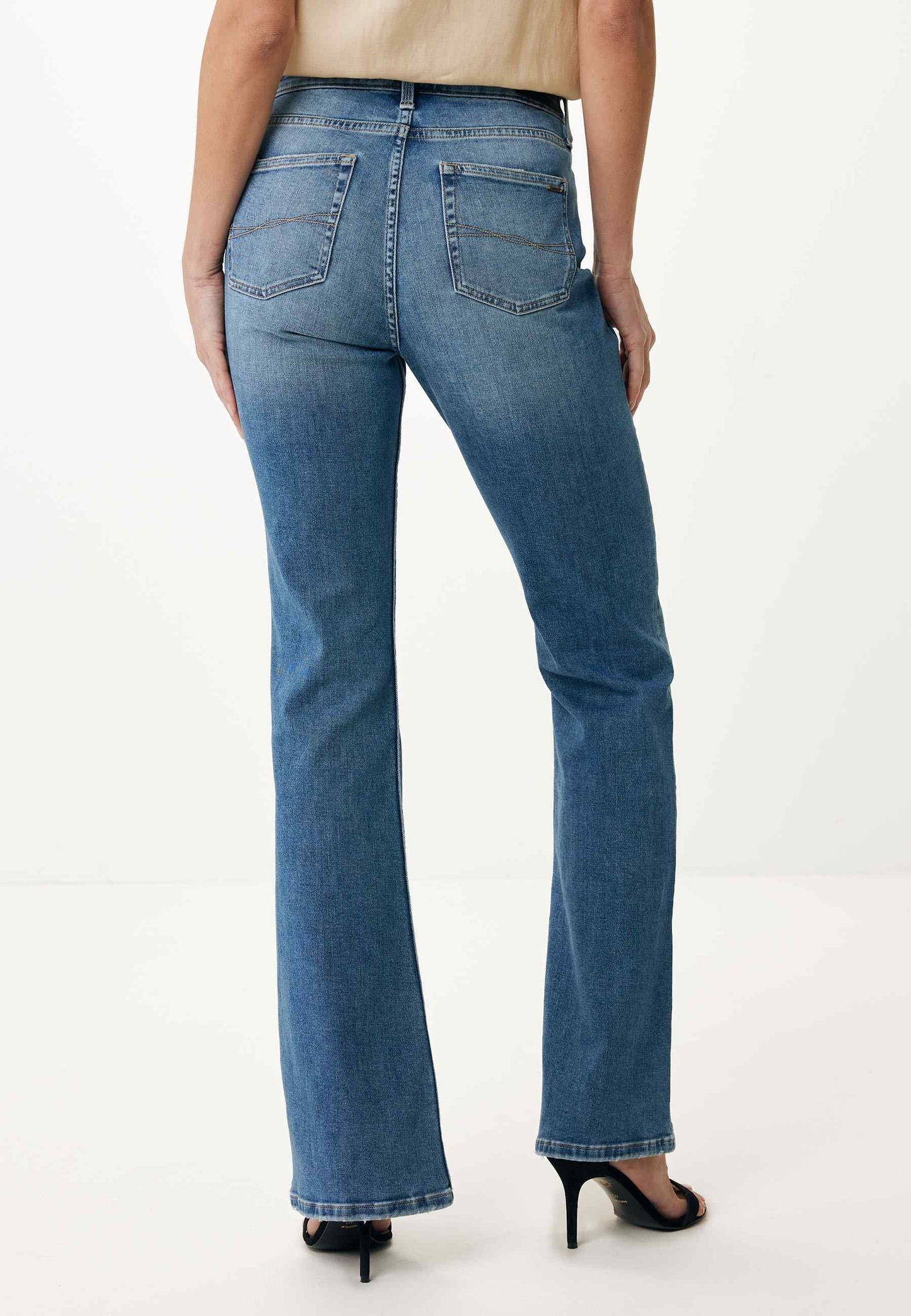 High waist jeans